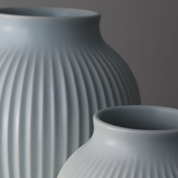Knabstrup-Vase Ripple, mat ice blue, Knabstrup Keramik