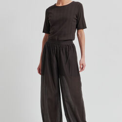 Hidie Trousers, chocolate torte, Second Female