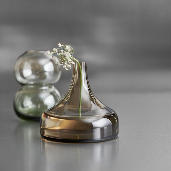 Mittsommer Bach-Nelkenwurz Mini-Vase 8,2 cm, braun, Orrefors