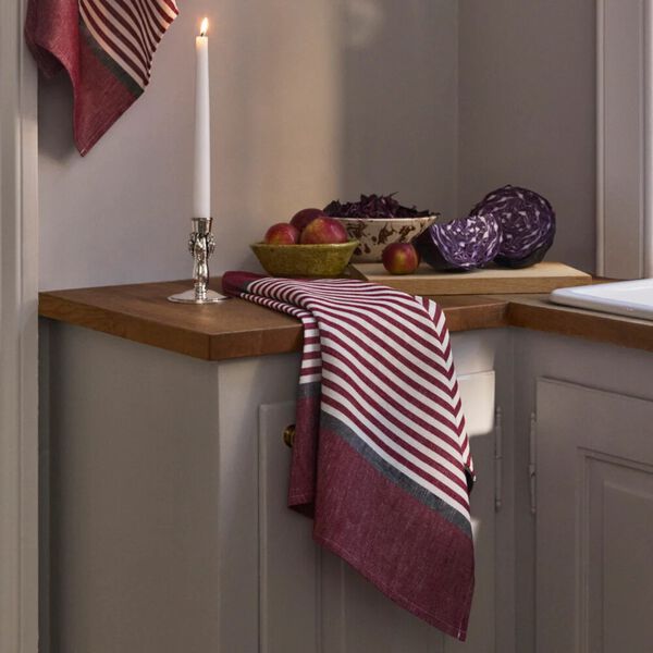 ABILD Tea Towel, carmine red, Georg Jensen Damask