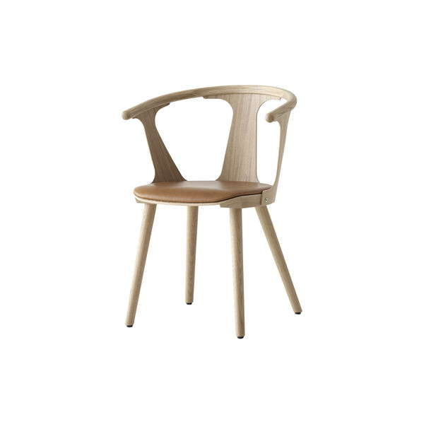 In Between SK2 Chair, oak/cognac, &Tradition