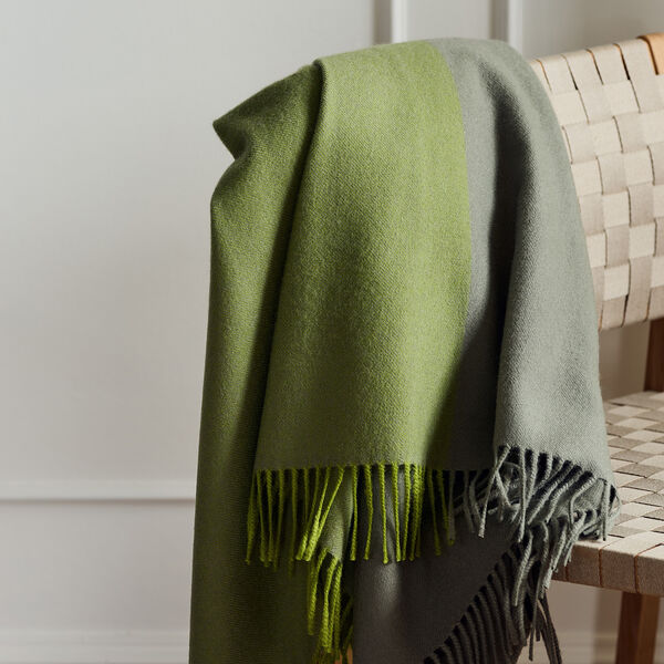 Secret Throw, 02204 lime/moss, Silkeborg Uldspinderi