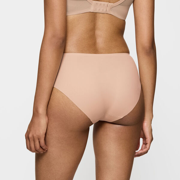 Smart Invisible Maxi, neutral beige, Triumph