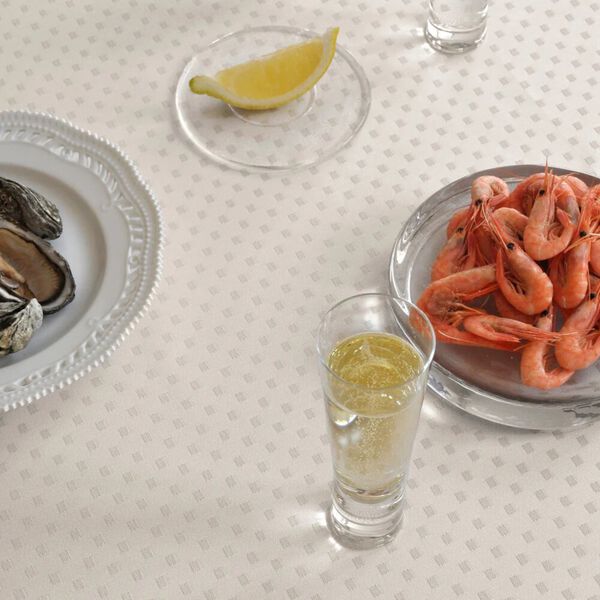 SNOWFLAKES Tablecloth, heavy cream, Georg Jensen Damask