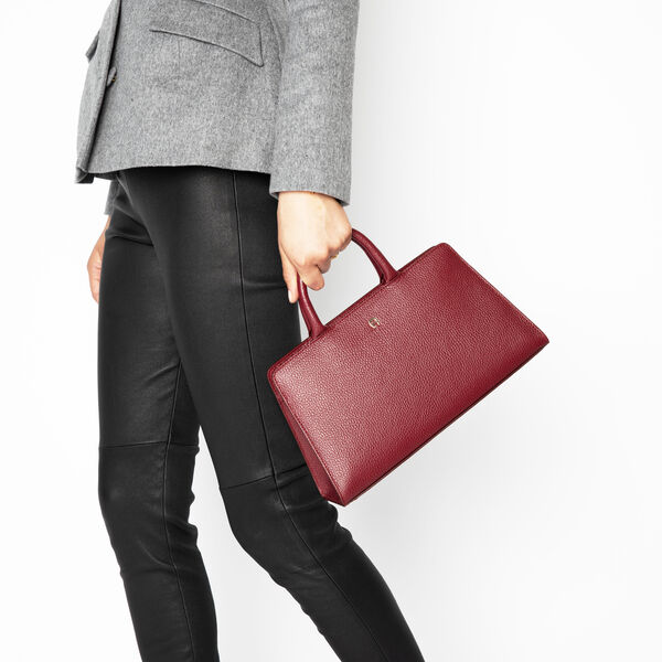 Cybill Handbag Stretch M, burgundy, Aigner