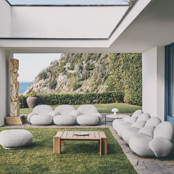 Atmosfera Couchtisch, Teak, GUBI