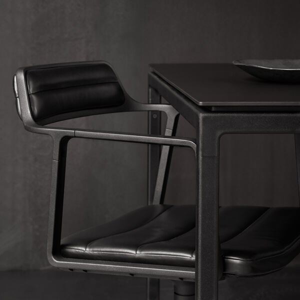 VIPP972 gro&szlig;er Tisch, Keramik schwarz, Vipp