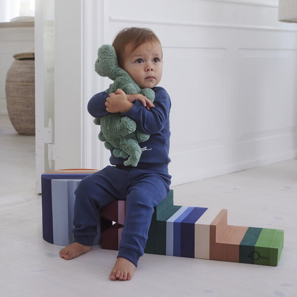 Krokodil M, green mountain, bObles