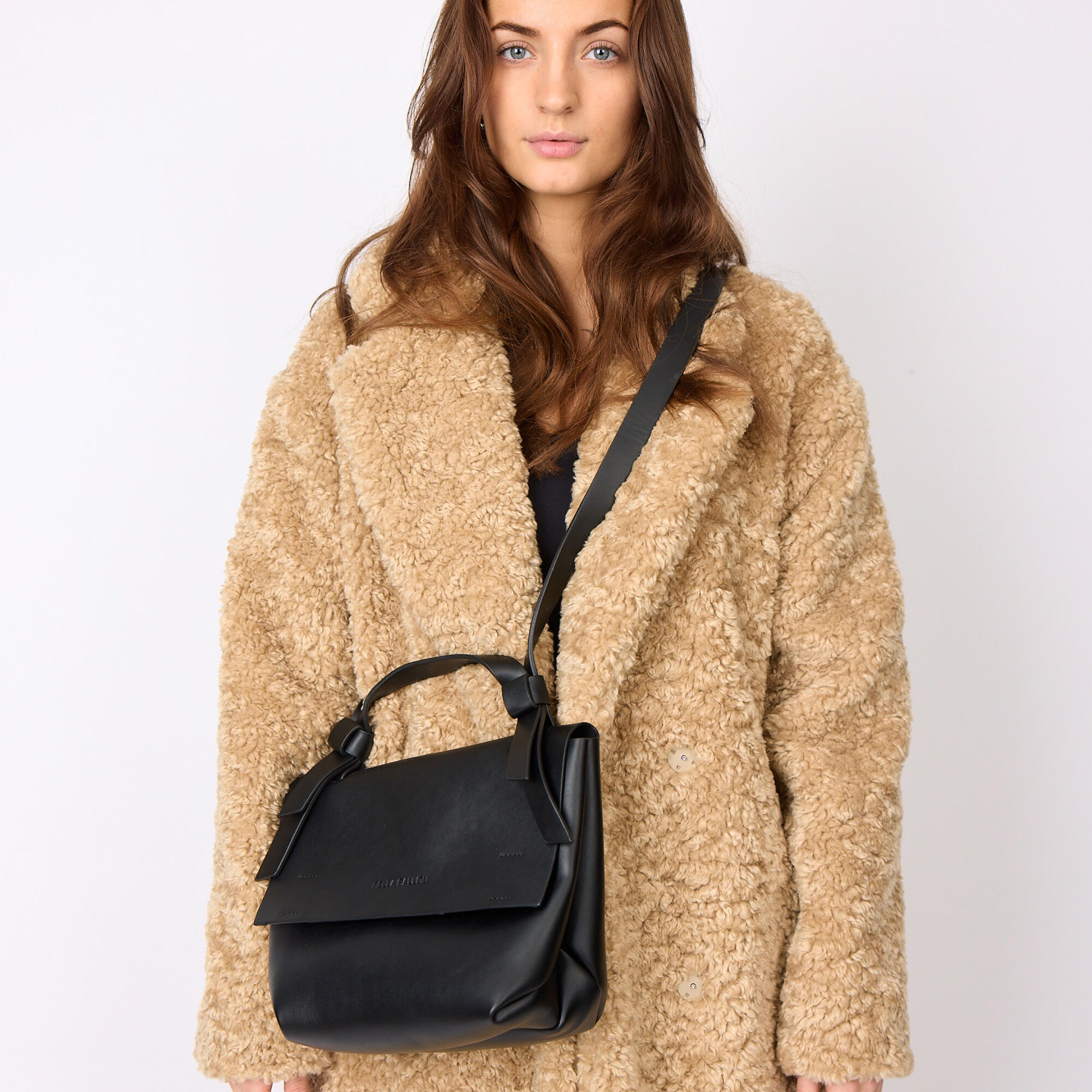 Bow crossbody bag sale