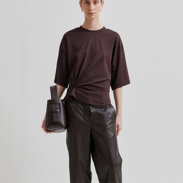 Missouri Tee, chocolate plum, Second Female