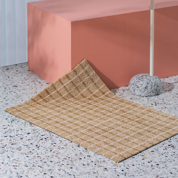 Grid Chocolate Strawberry Doormat Grid Chocolate Strawberry Doormat, Heymat