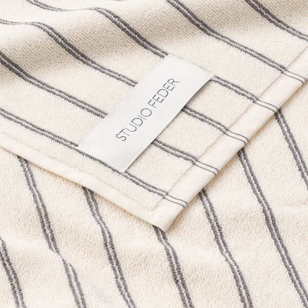 UNA TOWEL, stormy rain, Studio Feder