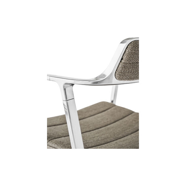 VIPP452 Drehstuhl mit Gleitern, dunkel sandfarben/poliertes Aluminium VIPP452 Drehstuhl mit Gleitern, dunkel sandfarben/poliertes Aluminium, Vipp