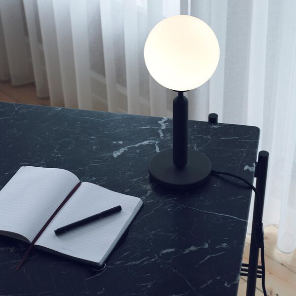 Miira Table Lamp, brass/optic clear, Nuura