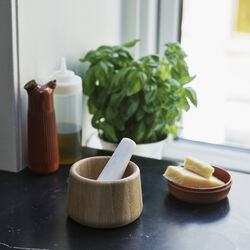 Craft M&ouml;rser und St&ouml;&szlig;el, eiche/wei&szlig;, Normann Copenhagen