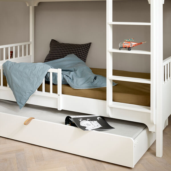 Seaside Classic Bed Guard, Oliver Furniture