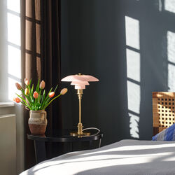 PH 3/2 Pale Rose Table Lamp, Louis Poulsen