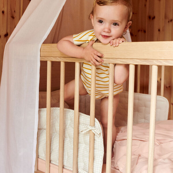 Nori Cot Bumper, mini check, Dear April