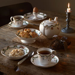 Star Fluted Christmas Schale auf Fu&szlig;, Royal Copenhagen