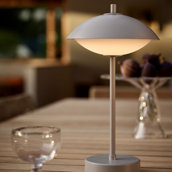 Clam&trade; Portable Lamp, nine grey, Fritz Hansen