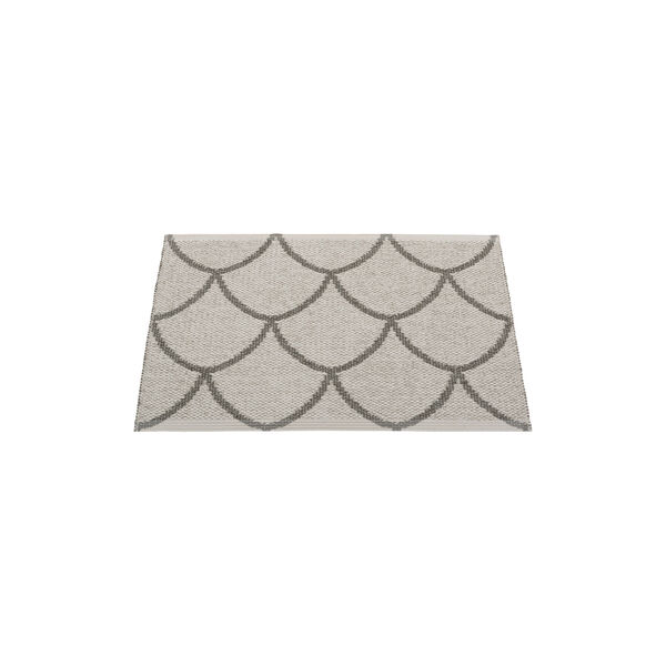Kotte Plastic Rug, charcoal/warm grey, Pappelina