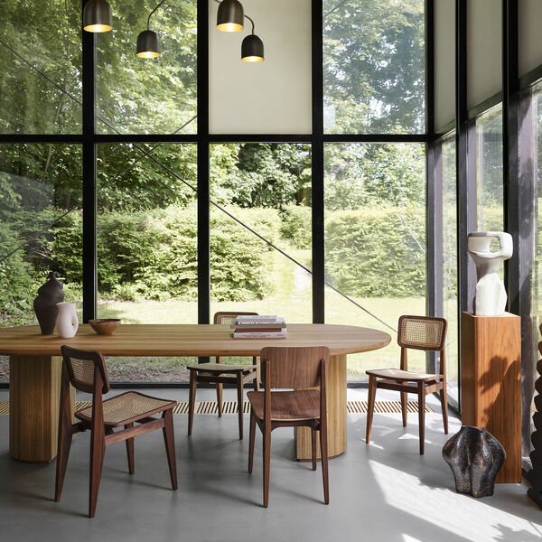 Moon Elliptischer Esstisch, ge&ouml;lte Eiche, GUBI