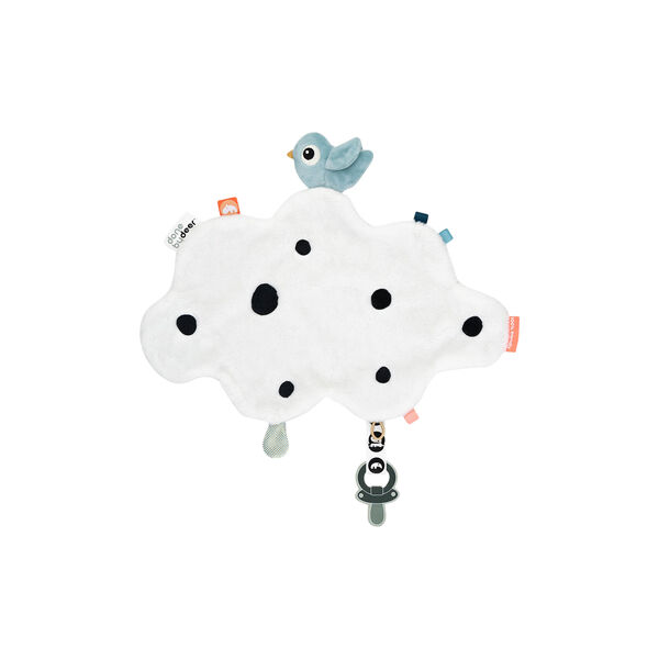 Gl&uuml;ckliche Wolken Nusseklud, Done by Deer