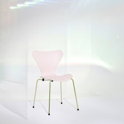 Series 7&trade; 7:14 AM Dining Chair, pink/rainbow, Fritz Hansen