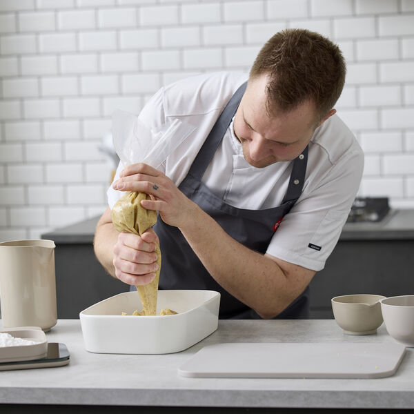 NEW Classic Mixing Jug, humus, Rosti