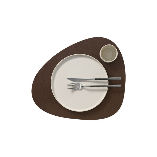 Serene table mat  Curve L, hazel, LIND DNA