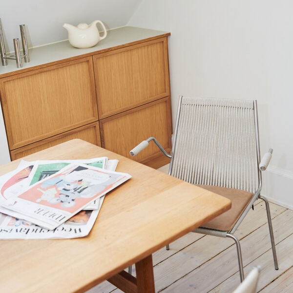 Noel Armrest Chair, black/nature linen, Thorup Copenhagen