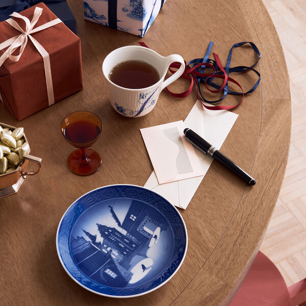 Alphabet Tasse J, Royal Copenhagen