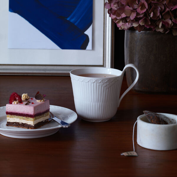 Wei&szlig;e Halbspitze Tasse mit hohem Henkel, Royal Copenhagen