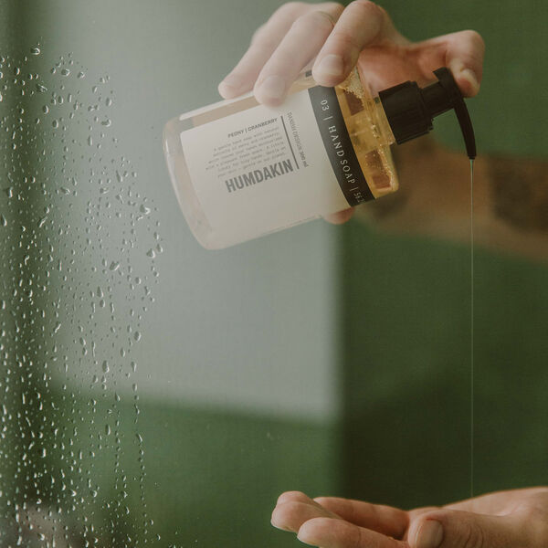 03 Handseife, Pfingstrosen & Preiselbeeren, Humdakin