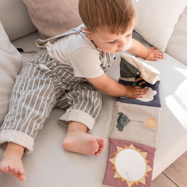 World of Sebra Activity Book, beige, Sebra