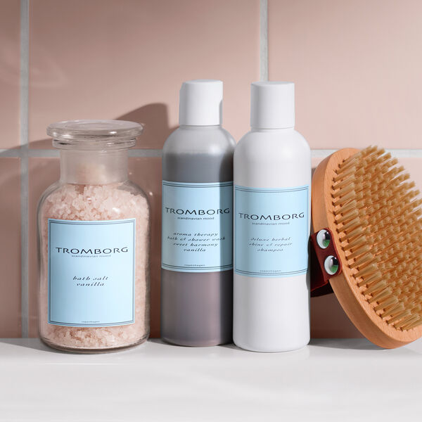 Deluxe Kräuter-Glanz- und Reparatur-Shampoo, Tromborg