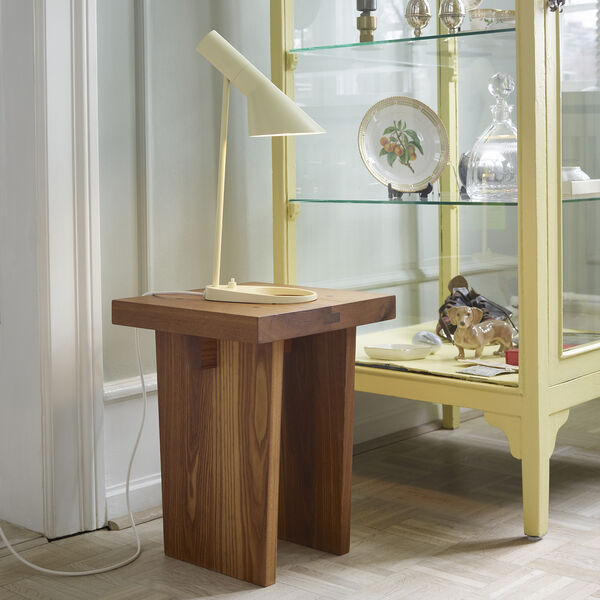 AJ Mini Table Lamp, soft lemon, Louis Poulsen