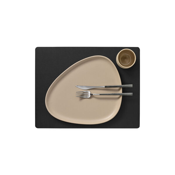 Serene table mat Square L, black, LIND DNA