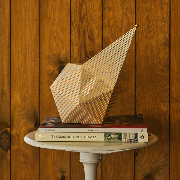 Bagdad tragbare Lampe, cremewei&szlig; halbmatt, GUBI