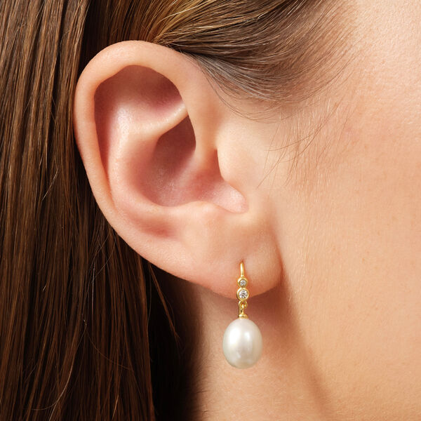 Perla-Ohrring, Gold/wei&szlig;e Perle, Julie Sandlau