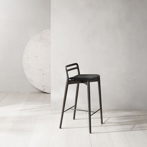 VIPP484 Cabin Counterstuhl, dunkle Eiche/schwarz, Vipp