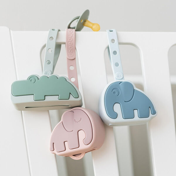 Croco Silikon Schnullerhalter, grün, Done by Deer