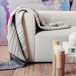 Skog Plaid, grau/natur, Røros Tweed