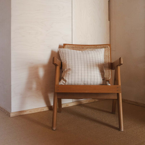 Sienna Cushion, winter white check, Studio Feder