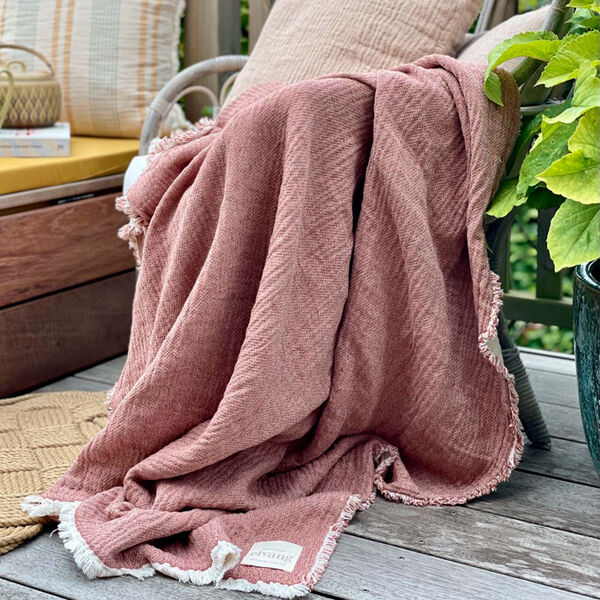 Thyme Throw, rusty red, ELVANG