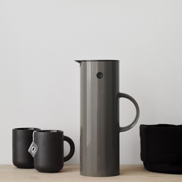 EM77 Vacuum Jug 1 L, bark, Stelton