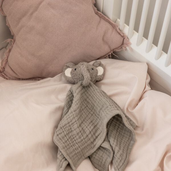 Finley the Elephant Comfort Blanket, gray, Sebra