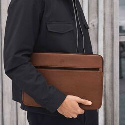 FlintMBG Laptop-H&uuml;lle, cognac, Markberg