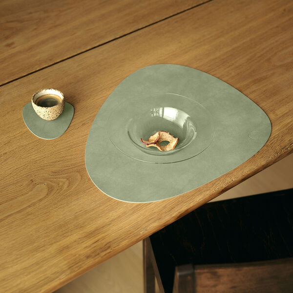 Nupo table mat Curve L, olive green, LIND DNA
