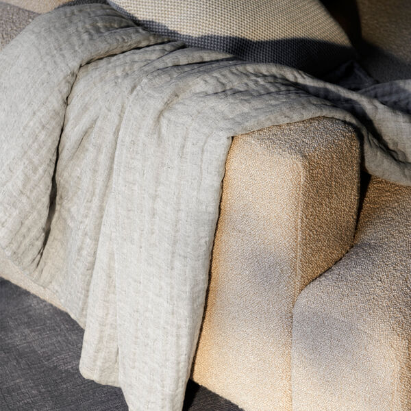 Collect SC81 Throw, sand/cloud, &Tradition